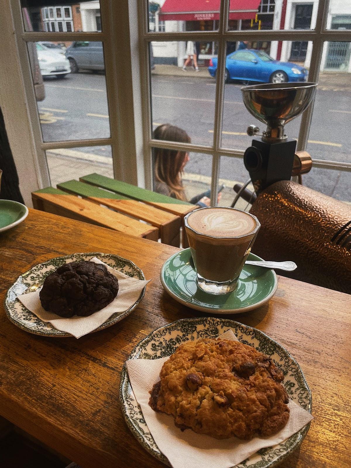 Coffee and fresh cookies on a Berries Coffee table